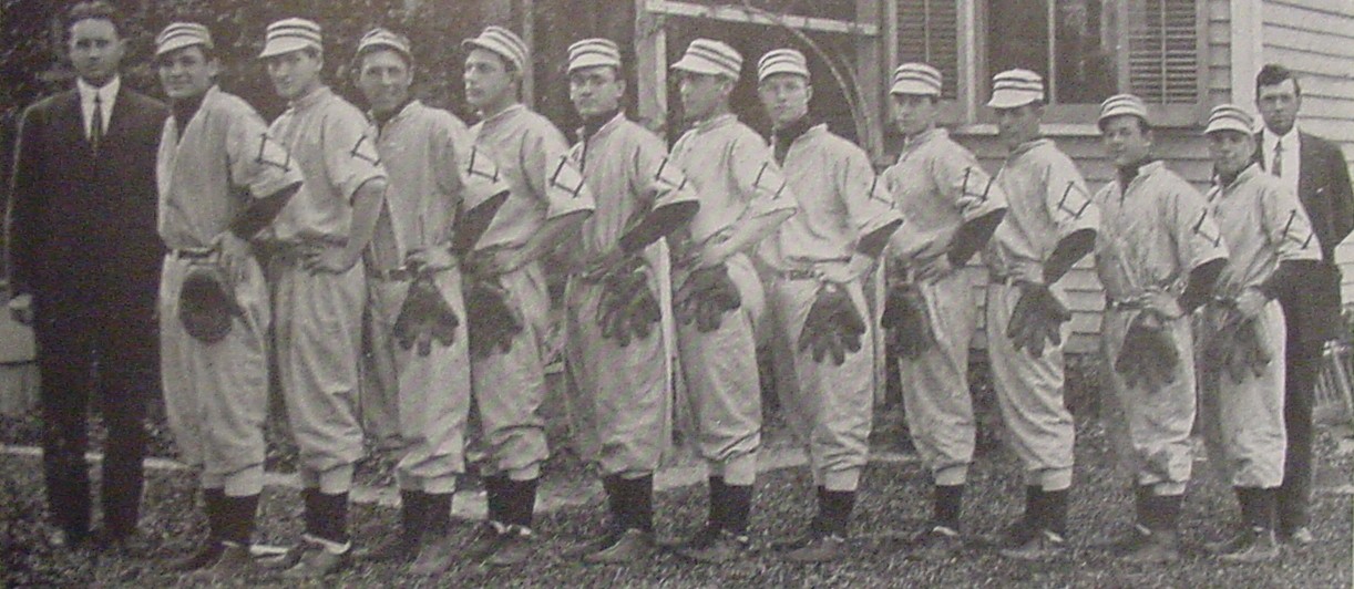 Click image for larger version

Name:	1910-11-baseball-team-01.jpg
Views:	206
Size:	182.7 KB
ID:	4049