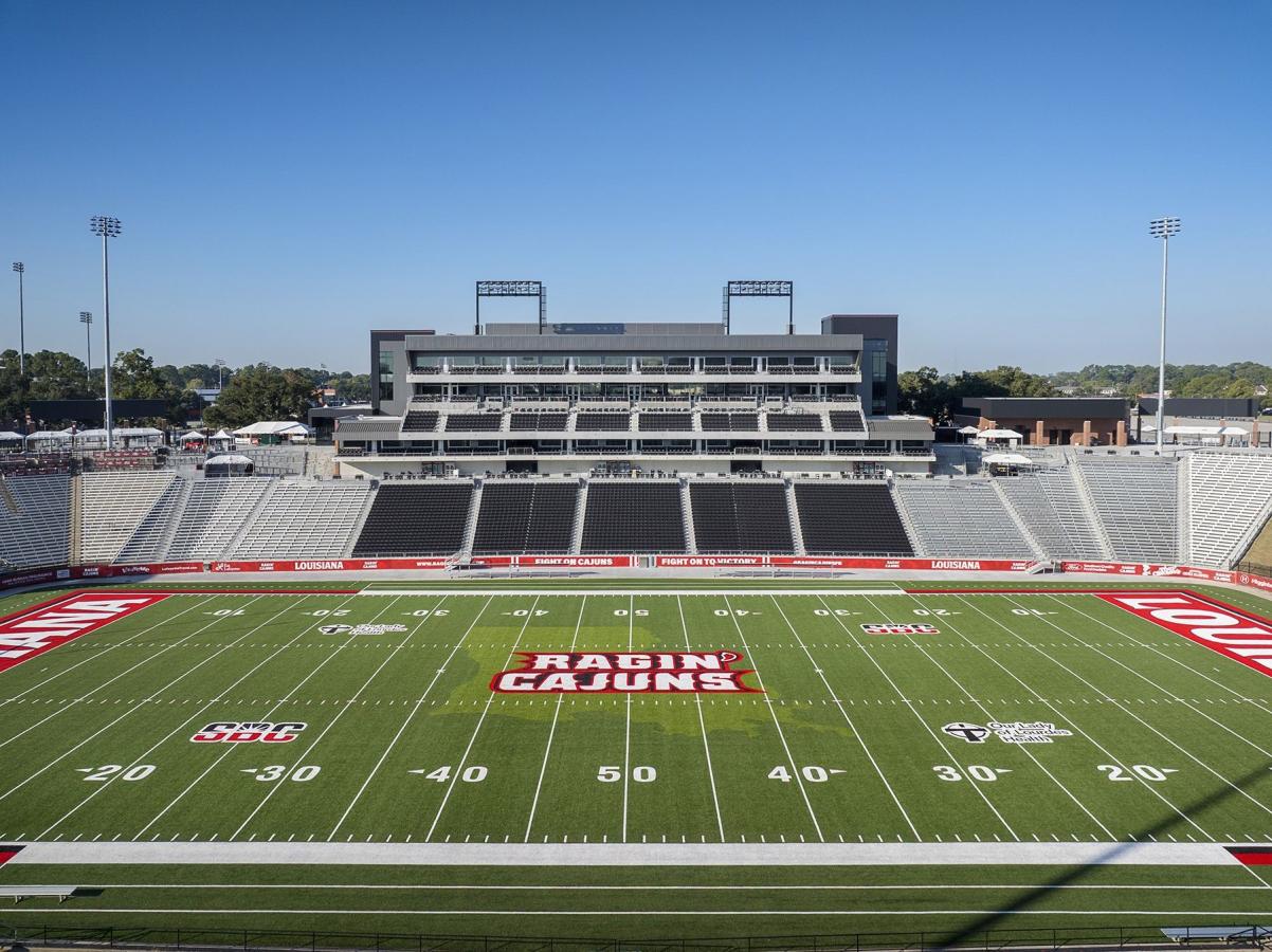 Click image for larger version

Name:	OLOL-Stadium_039.jpg
Views:	288
Size:	179.3 KB
ID:	5998